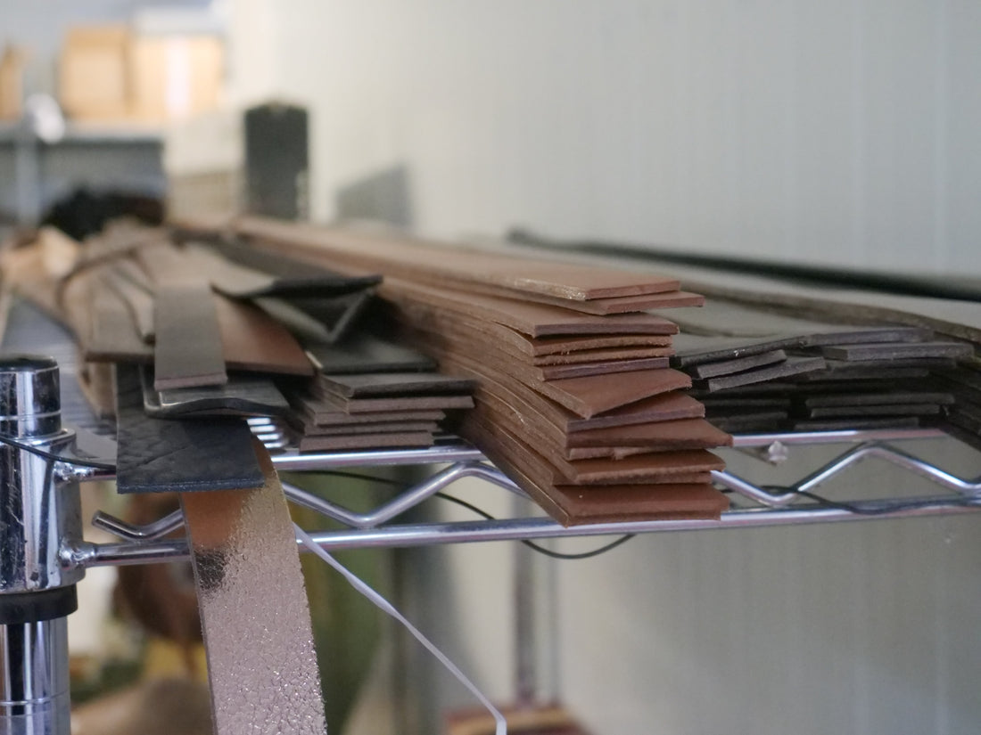 Pourquoi choisir une ceinture artisanale plutôt qu’industrielle ?
