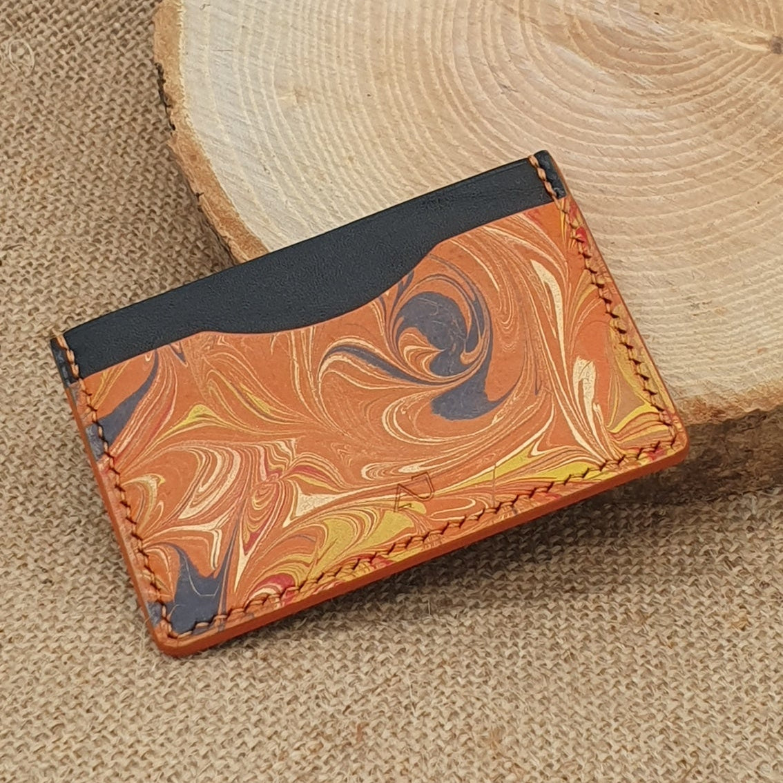Porte Cartes Silla Artiste en cuir marbré- Pièce Unique n°358