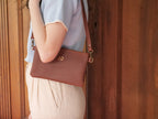 Pochette en cuir pleine fleur - MONA Tradition